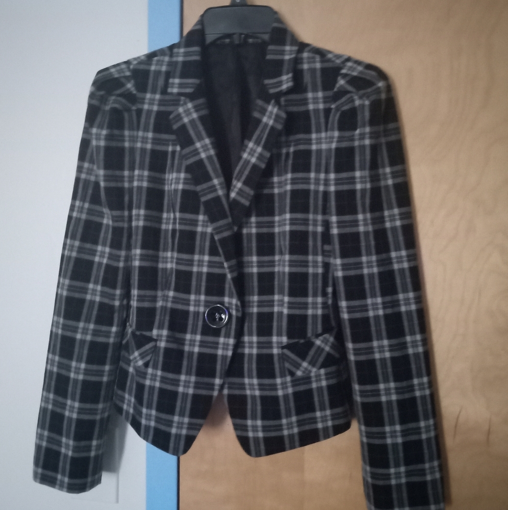 Express plaid black and gray Blazer